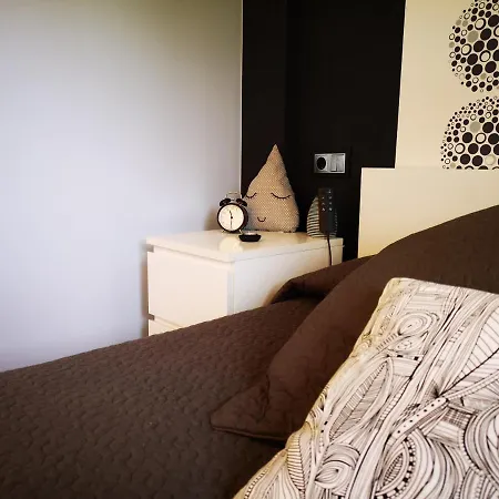 - El Escairo Nyaraló Viveiro