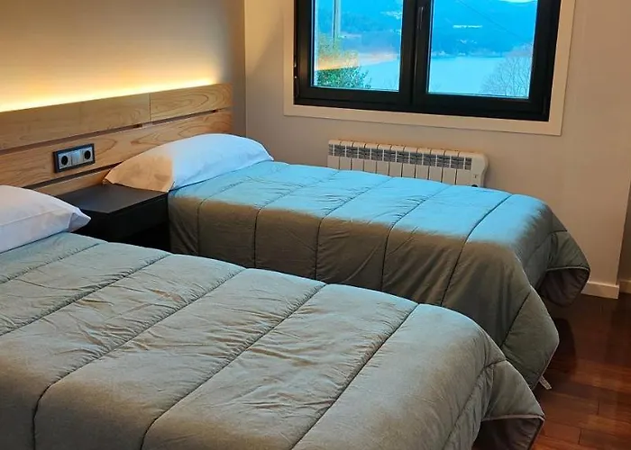 - El Escairo * Viveiro